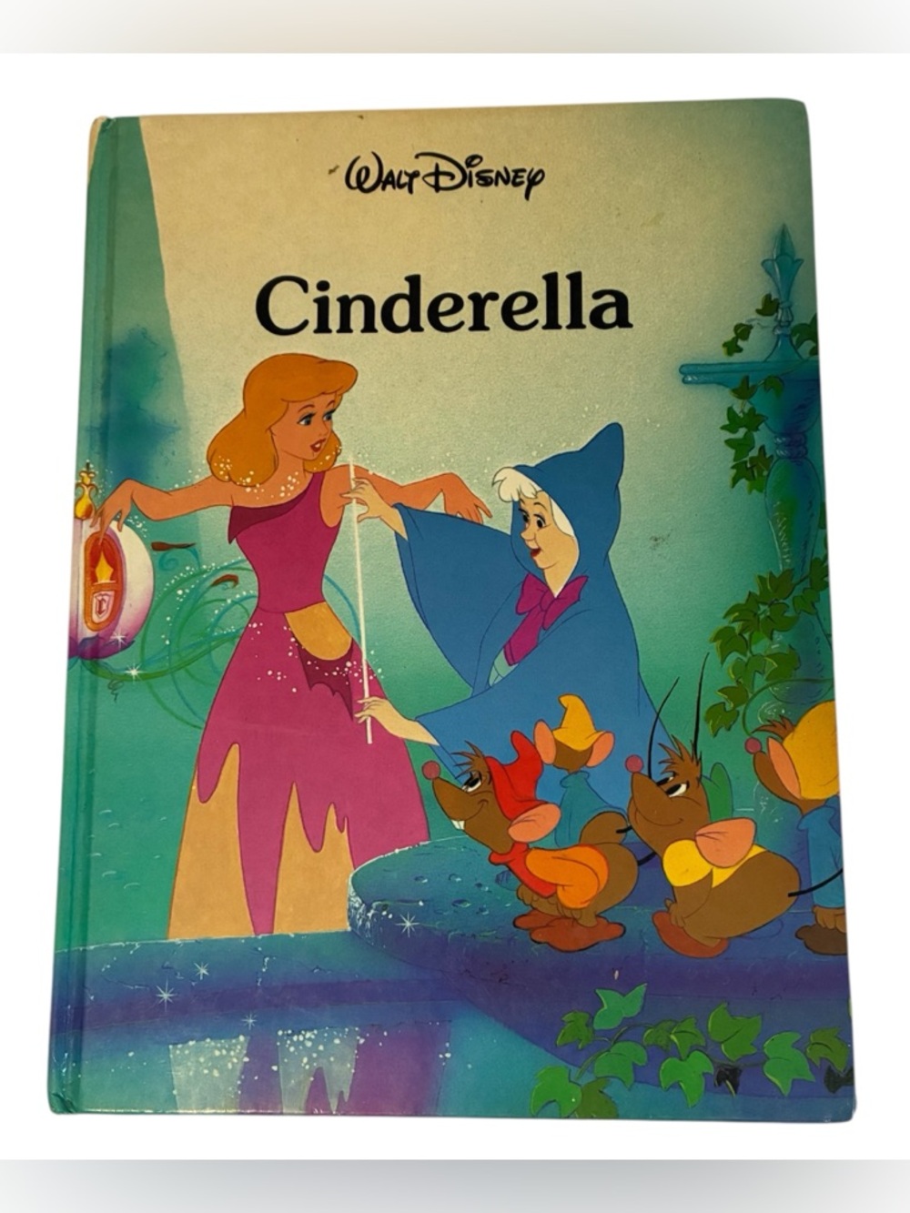 🎉2/$20 LARGE VINTAGE DISNEY CINDERELLA HARDCOVER BOOK